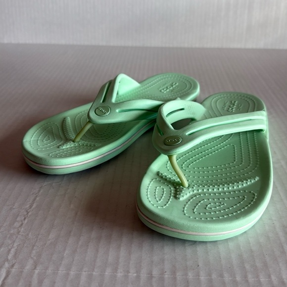 Crocs Mint Green Crocband Flip Flops - Picture 4 of 11